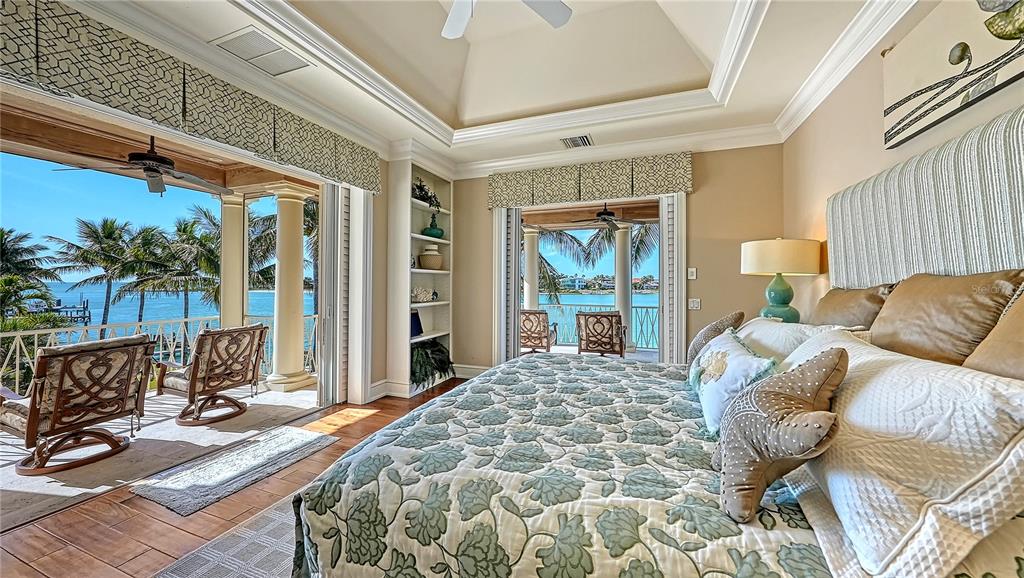 LIDO SHORES - Residential