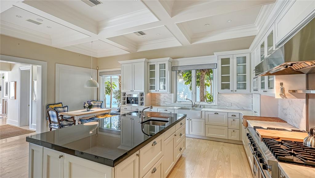 LIDO SHORES - Residential
