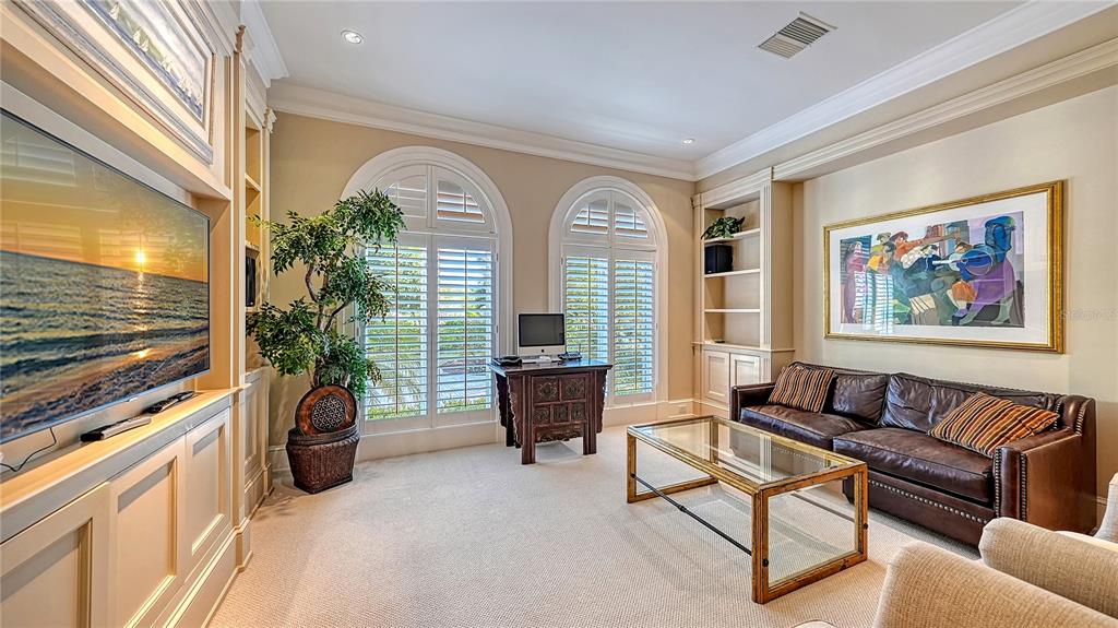 LIDO SHORES - Residential