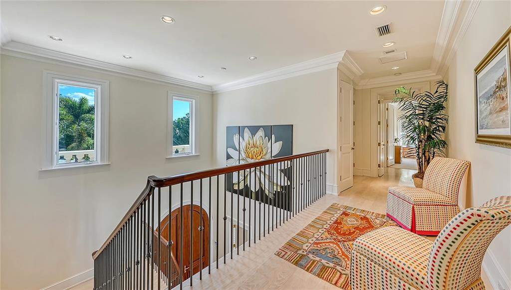 LIDO SHORES - Residential