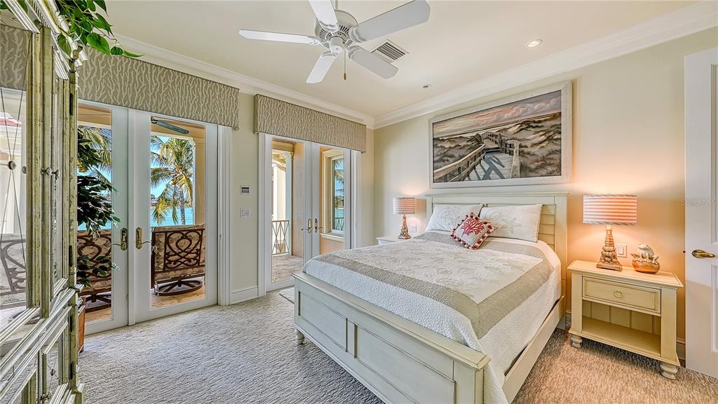 LIDO SHORES - Residential