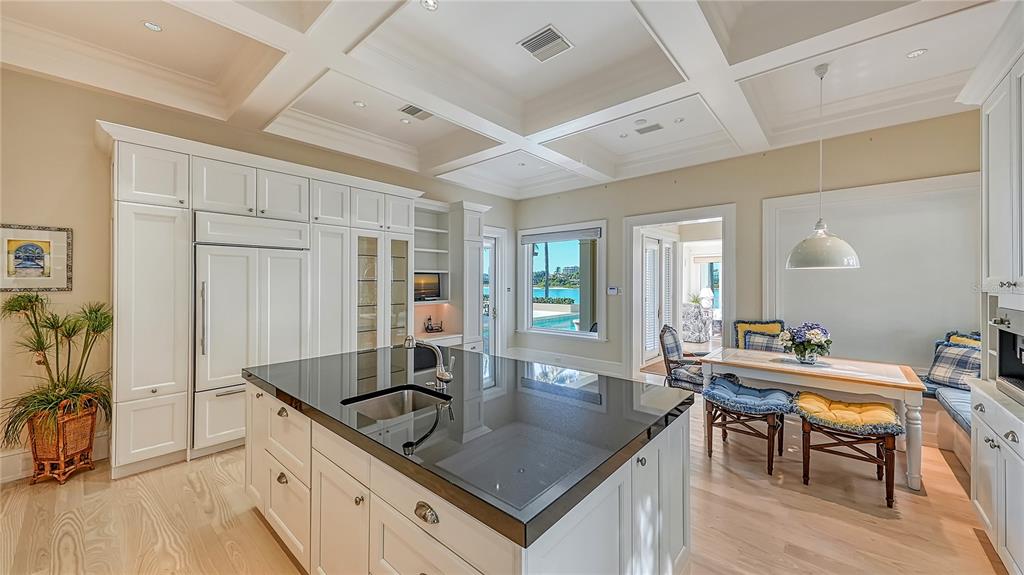LIDO SHORES - Residential