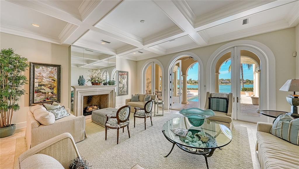 LIDO SHORES - Residential