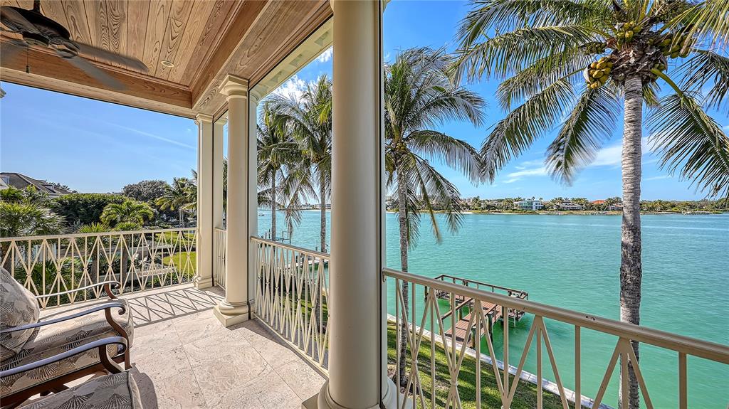LIDO SHORES - Residential