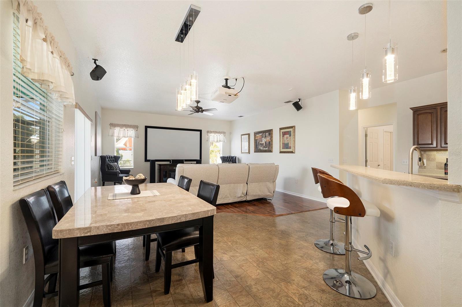 AYERSWORTH GLEN - Residential