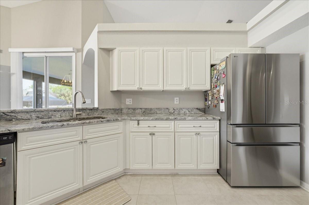 RIVER CROSSING ESTATES - Residential