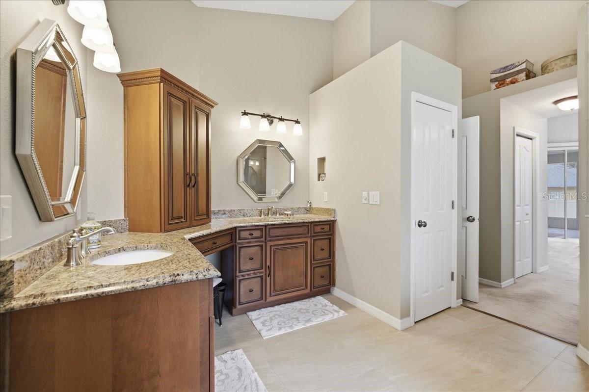 RIVER CROSSING ESTATES - Residential