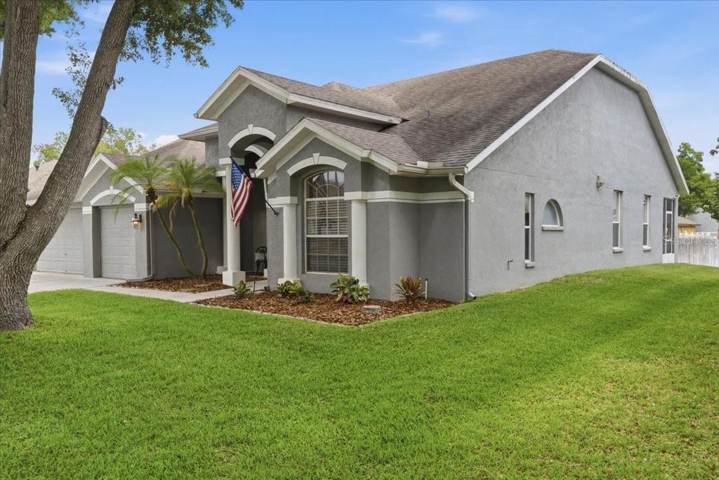 Photo of 4408 Winding River Drive, Valrico, FL 33596 (MLS # TB8497758)