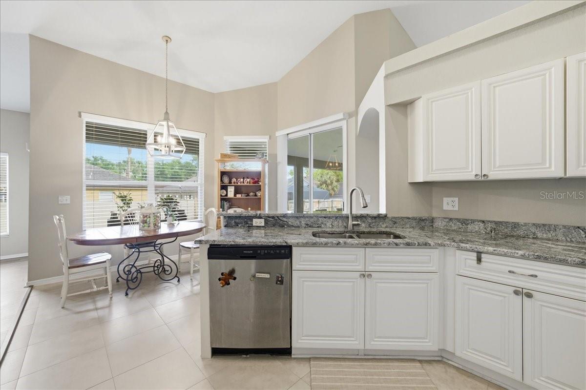 RIVER CROSSING ESTATES - Residential