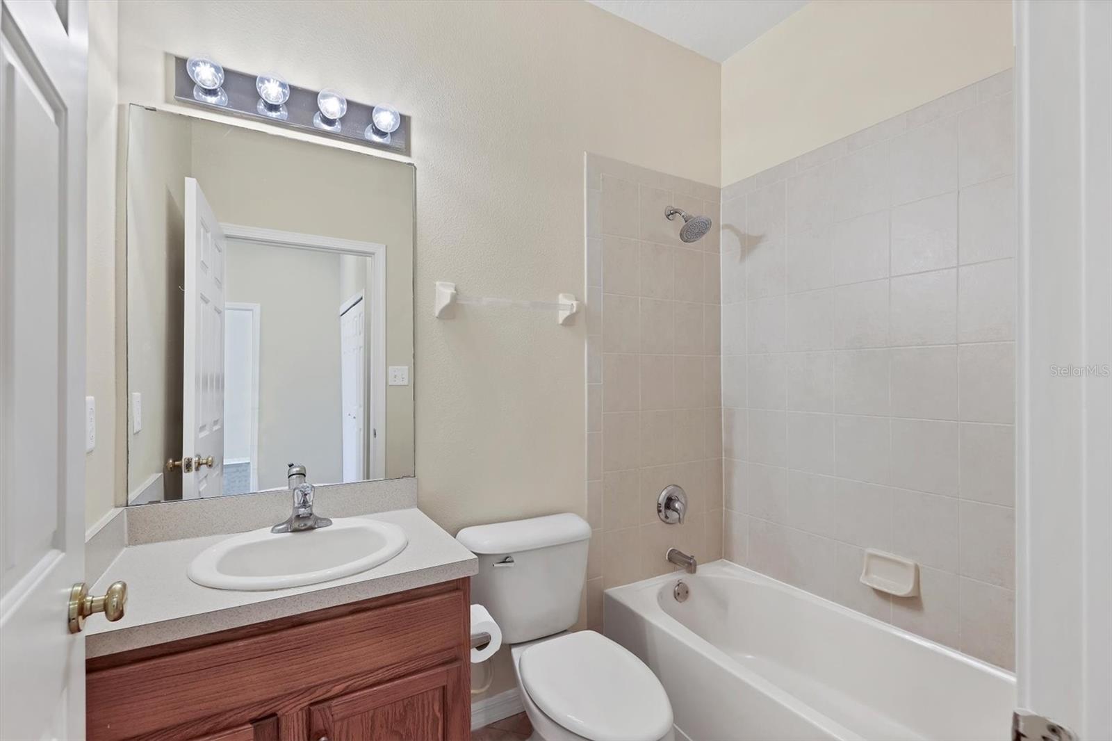 PARKRIDGE PH 33 & 19 - Residential Lease