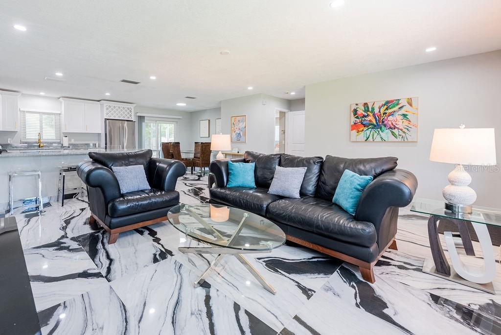 BONNIE LYNN ESTATES - Residential Lease