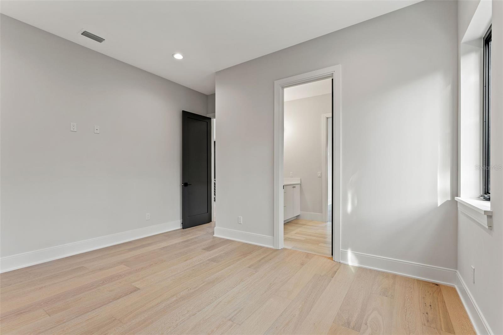 DAVIS ISLANDS PB10 PG52 TO 57 - Residential