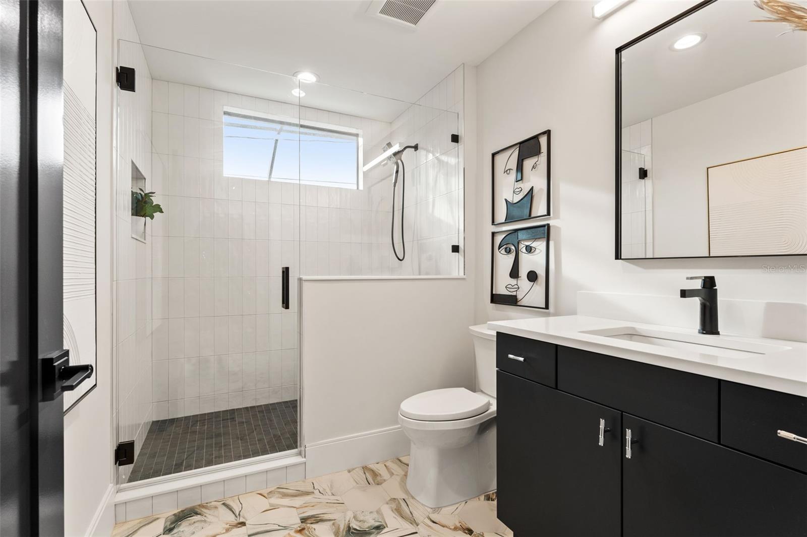 DAVIS ISLANDS PB10 PG52 TO 57 - Residential