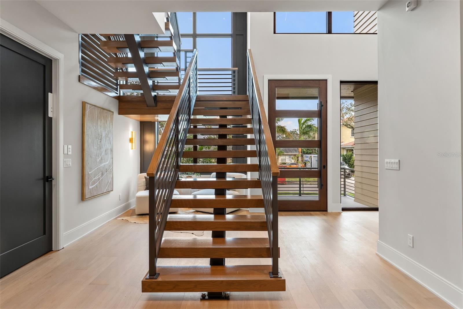 DAVIS ISLANDS PB10 PG52 TO 57 - Residential