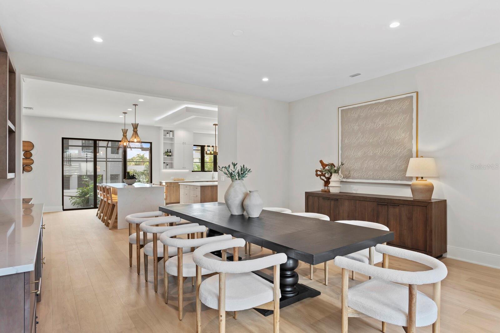 DAVIS ISLANDS PB10 PG52 TO 57 - Residential