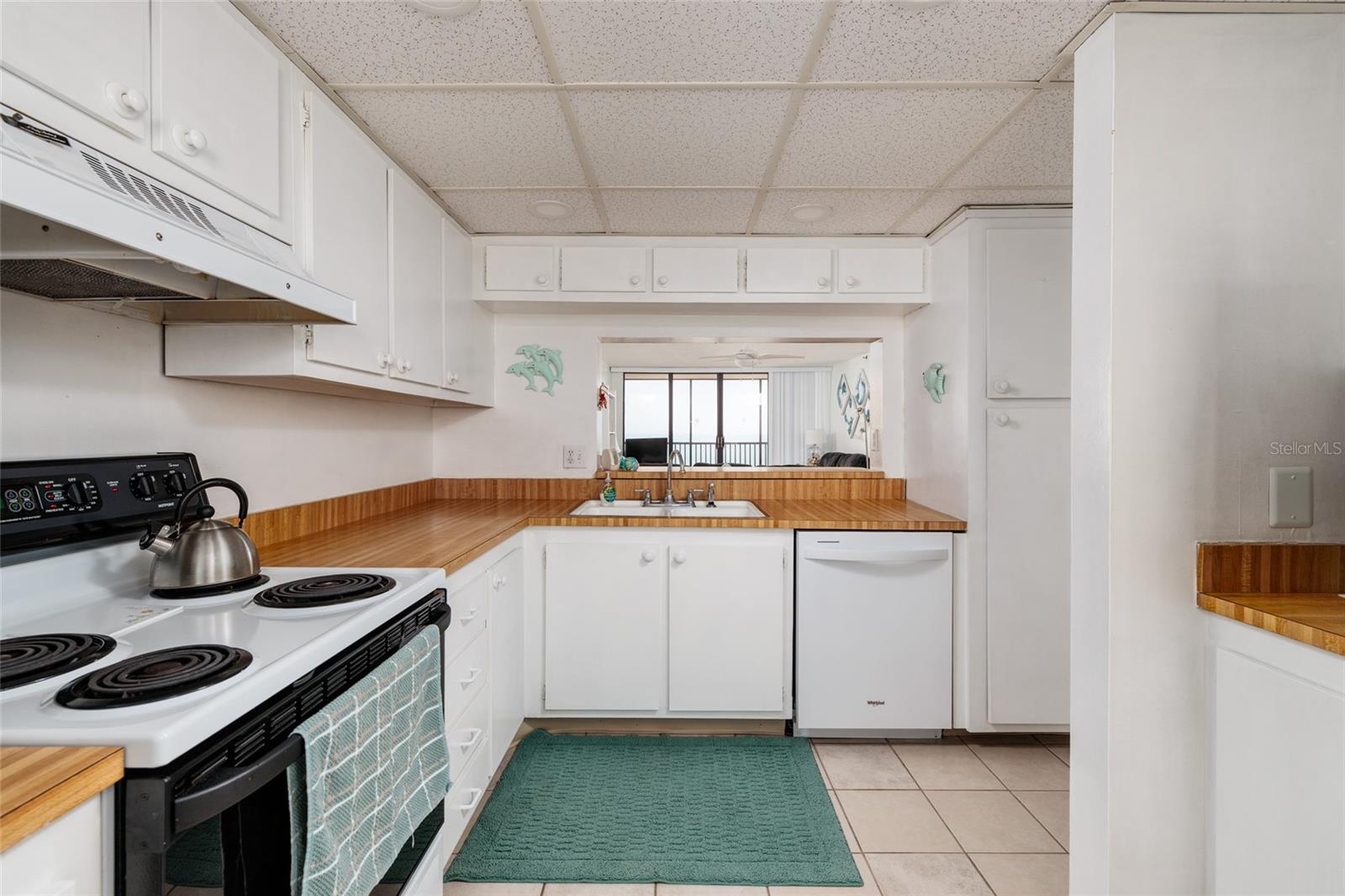 SURFSIDE TOWER CONDO - Residential