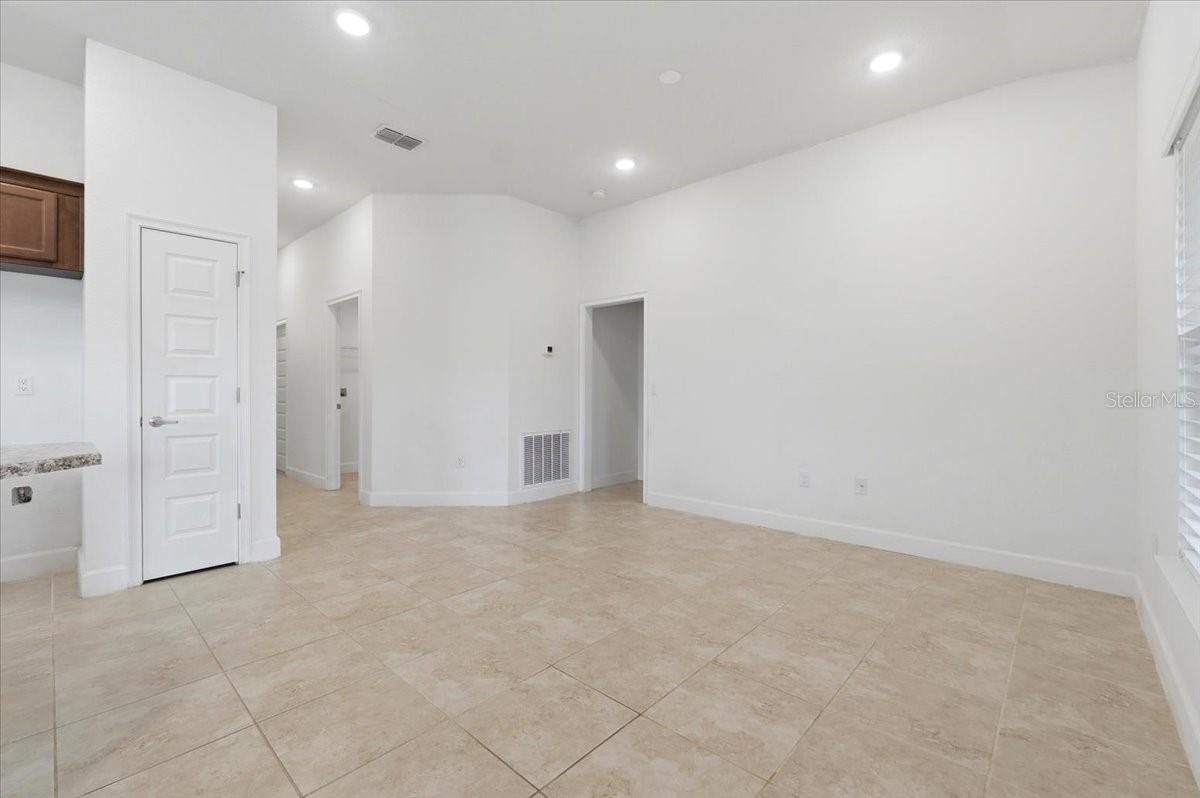 VILLAMAR PH 2 - Residential