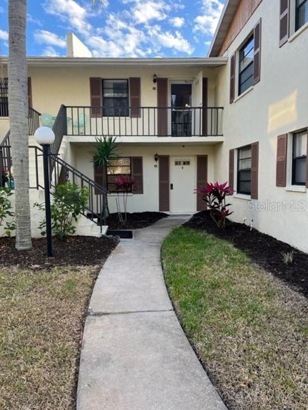 Photo of 5400 34th Street W #E8, Bradenton, FL 34210 (MLS # A4691839)