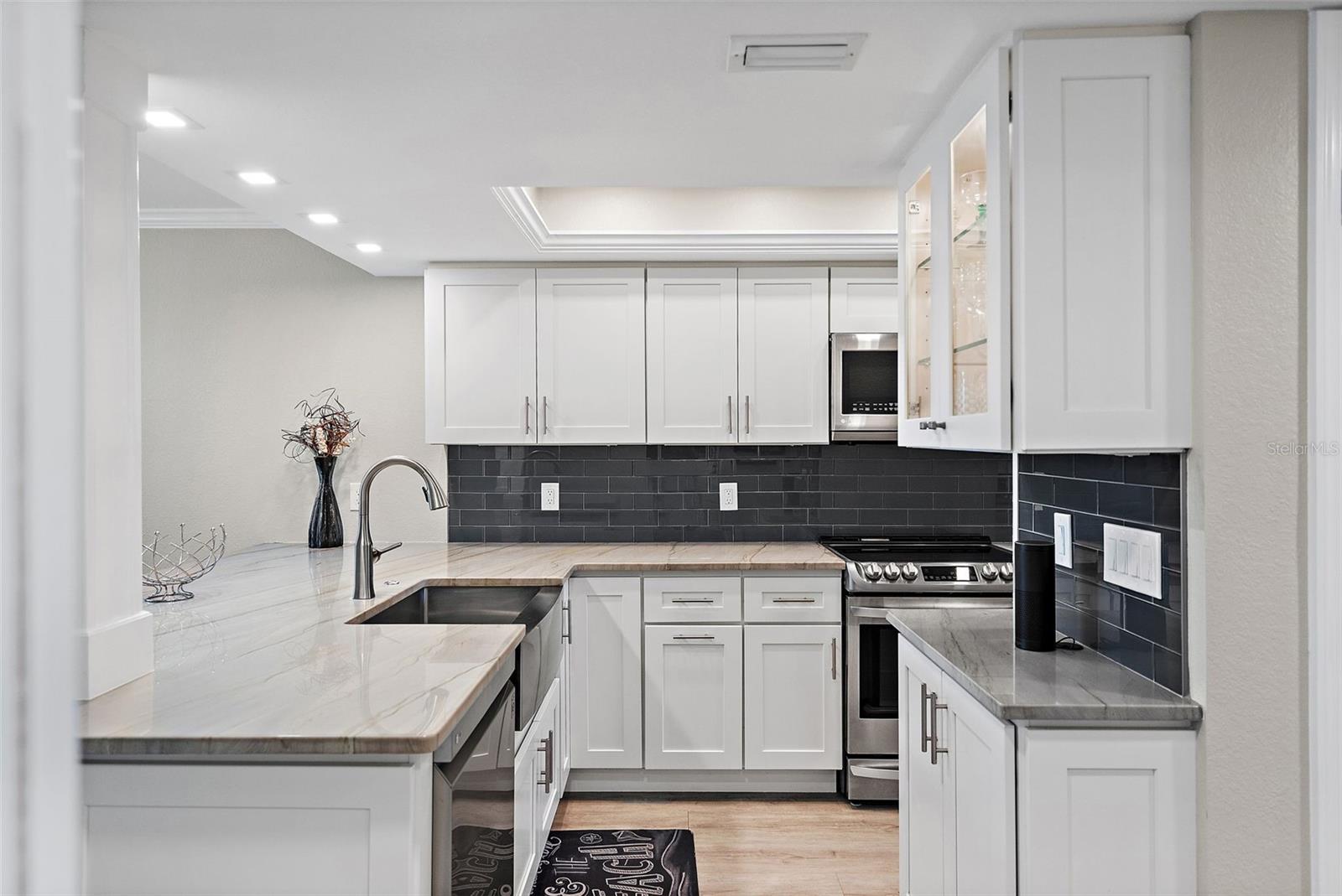 LANDS END AT SUNSET BEACH CONDO - Residential