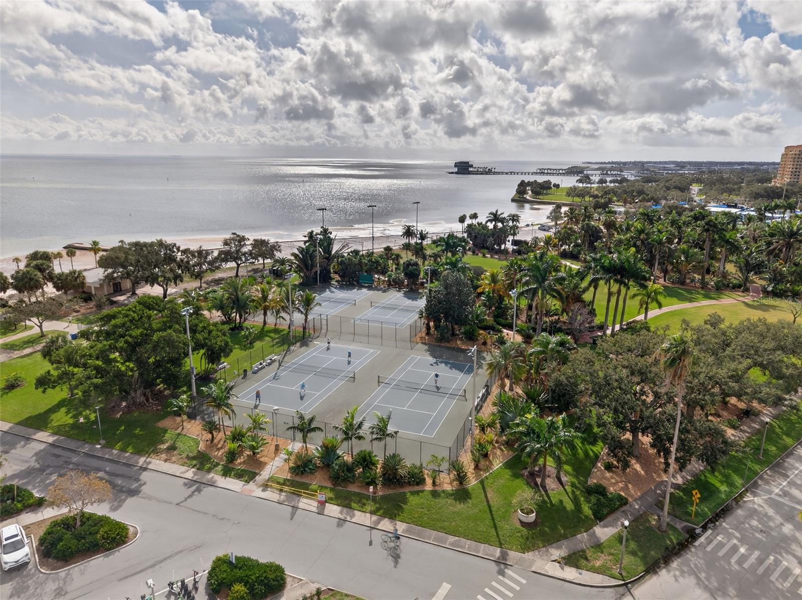 HARBOUR HILL CONDO - Residential