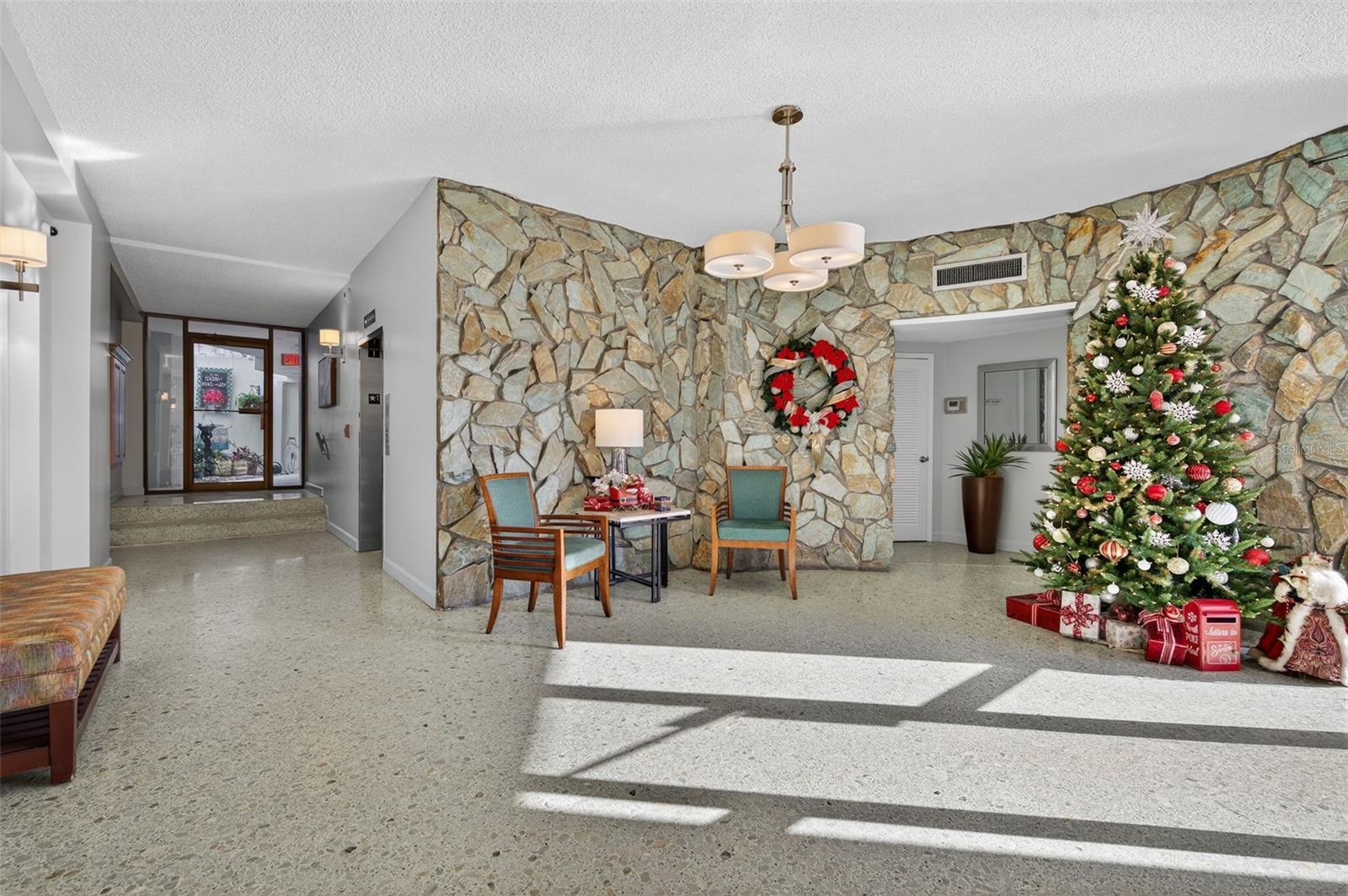 HARBOUR HILL CONDO - Residential