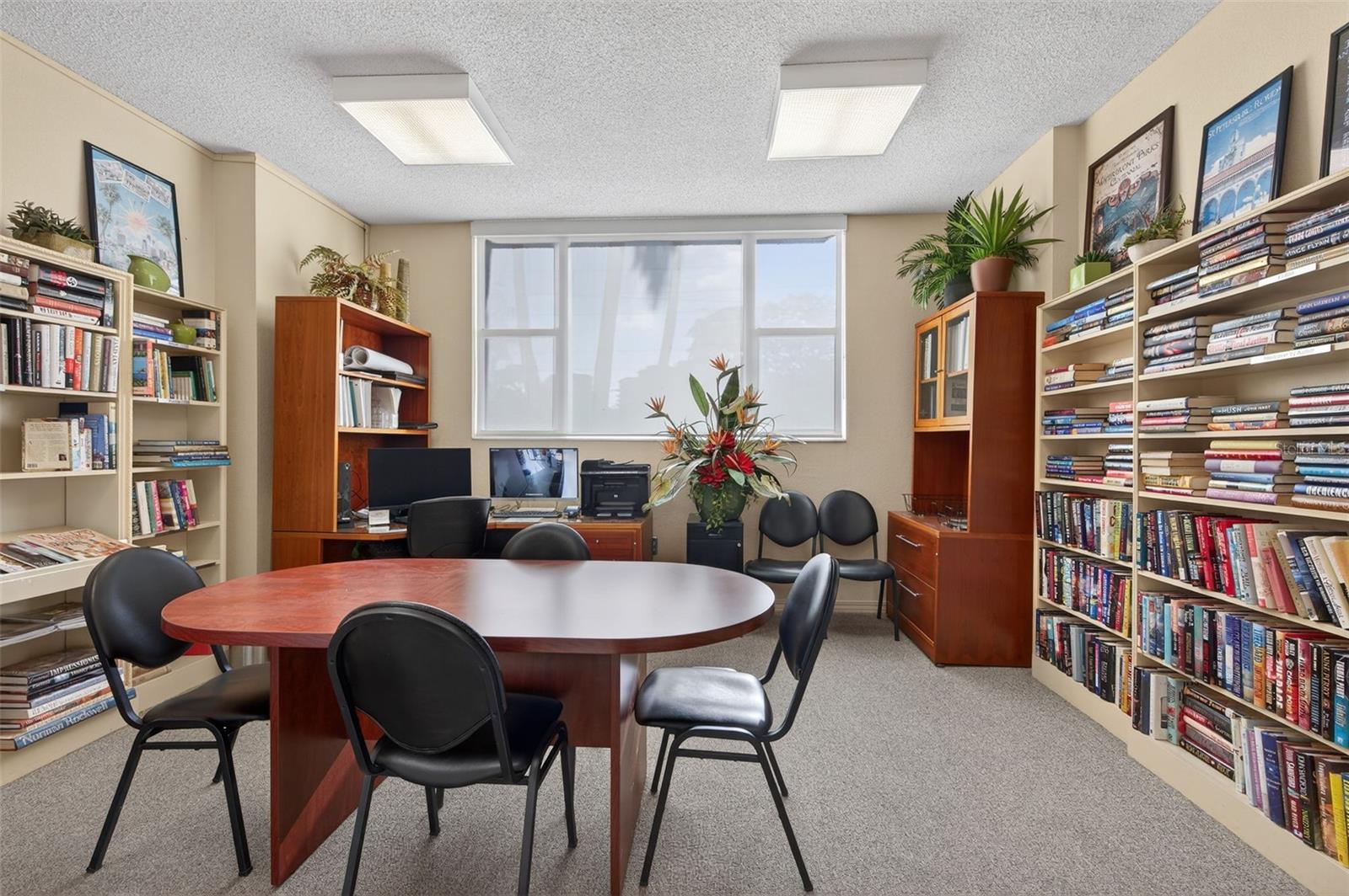 HARBOUR HILL CONDO - Residential