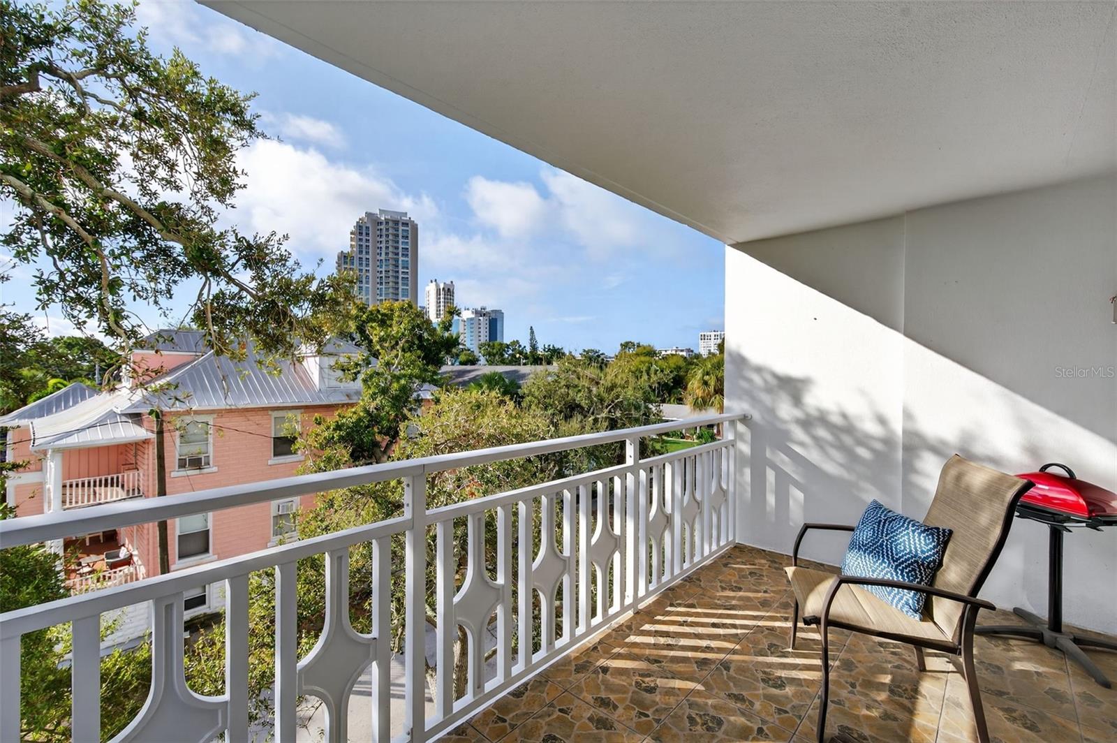 HARBOUR HILL CONDO - Residential