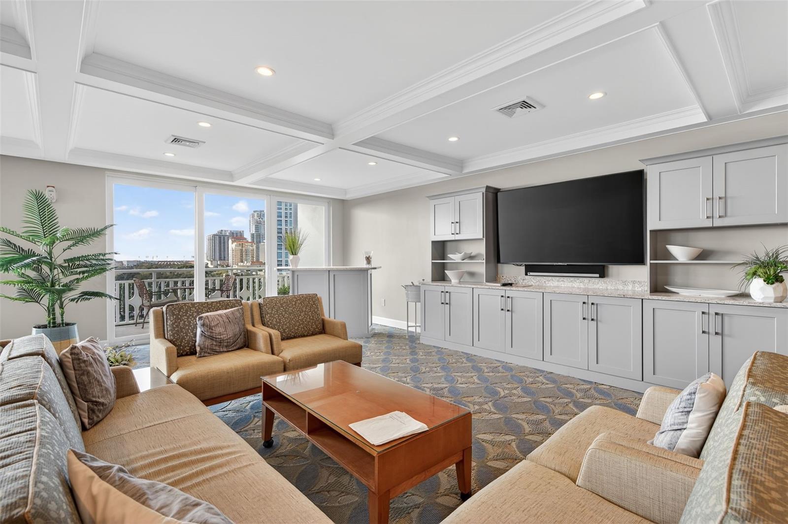 HARBOUR HILL CONDO - Residential