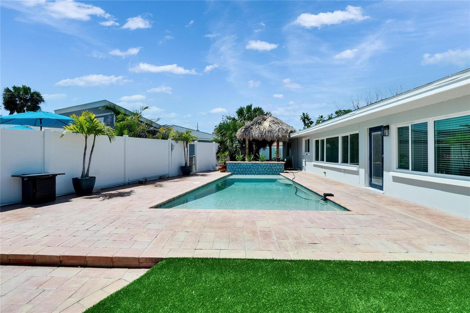 PASADENA GOLF CLUB ESTATES SEC 4 - Residential Lease