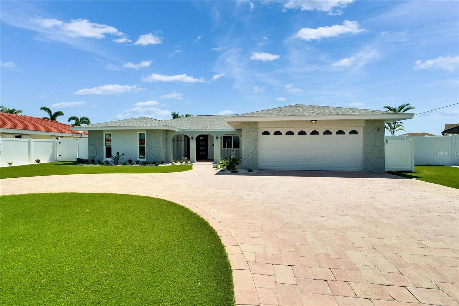 PASADENA GOLF CLUB ESTATES SEC 4 - Residential Lease