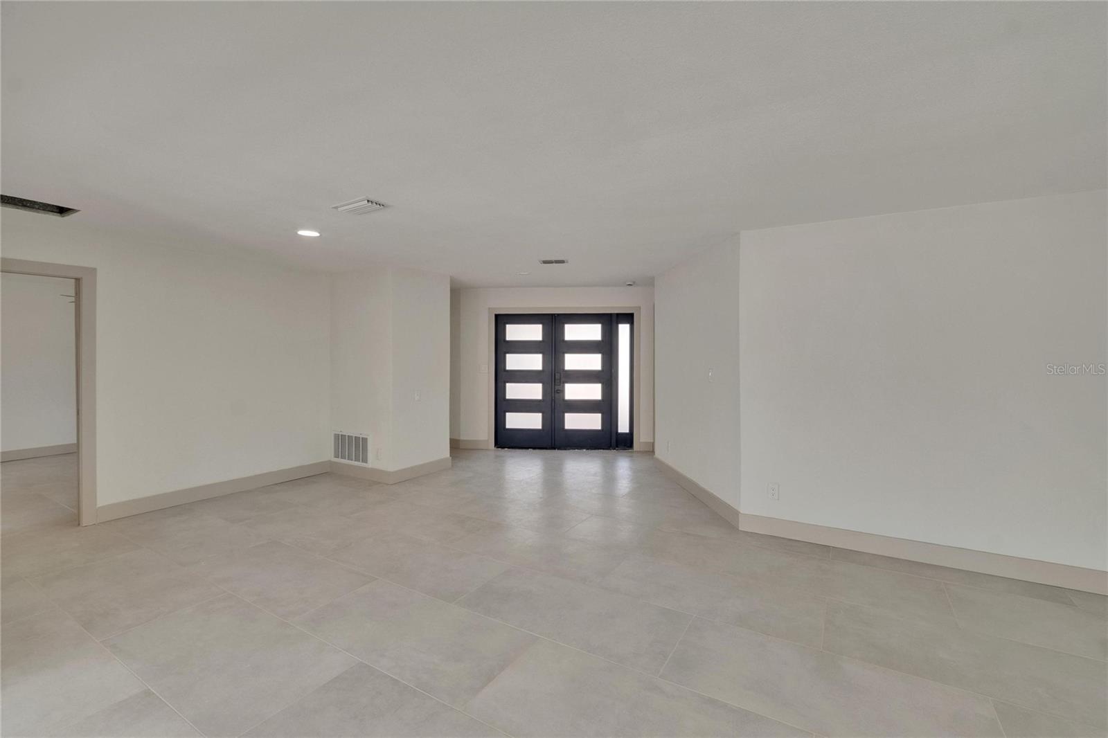 PASADENA GOLF CLUB ESTATES SEC 4 - Residential Lease