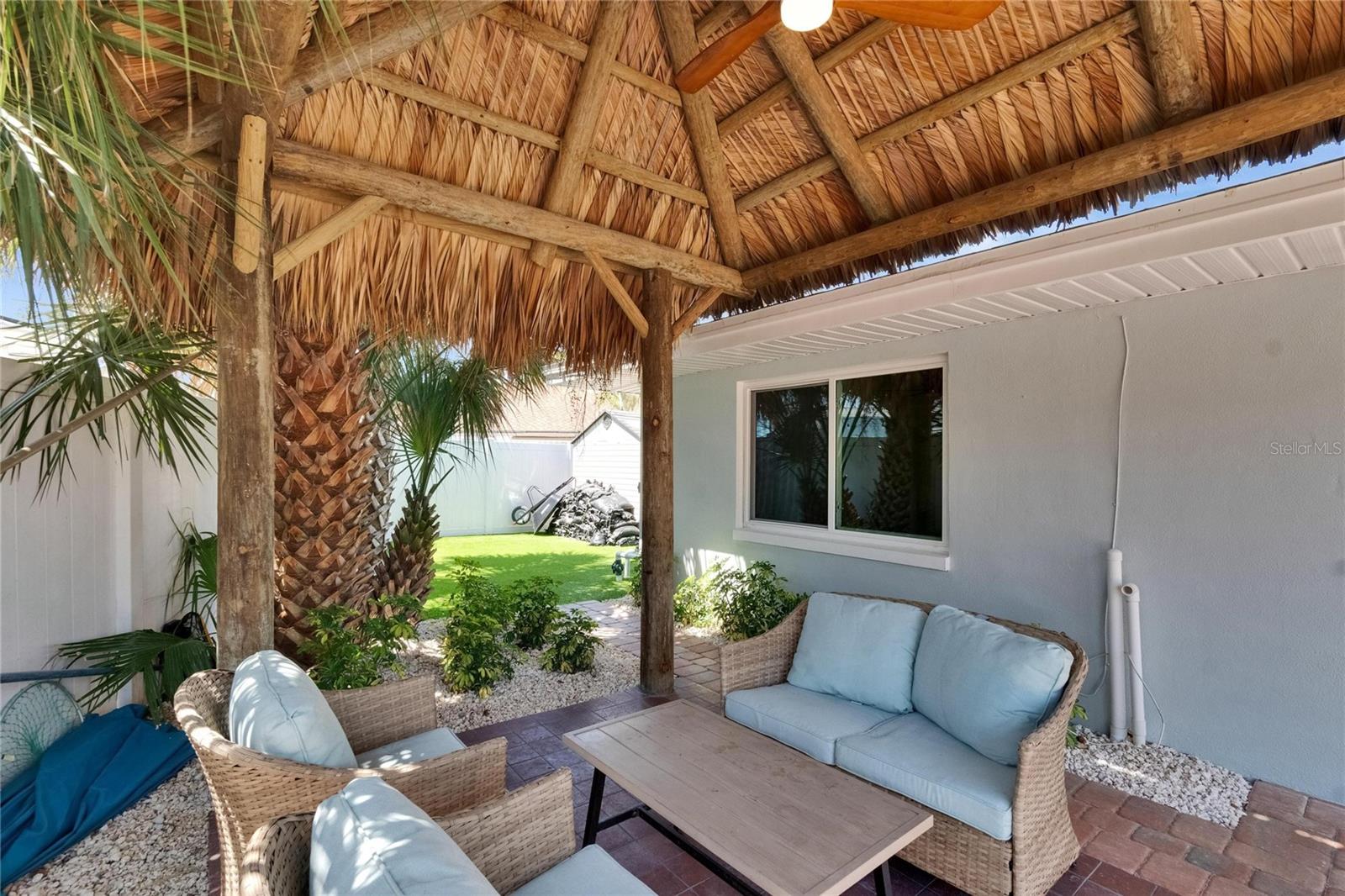 PASADENA GOLF CLUB ESTATES SEC 4 - Residential Lease