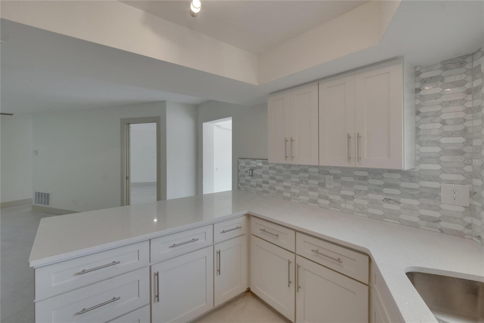 PASADENA GOLF CLUB ESTATES SEC 4 - Residential Lease