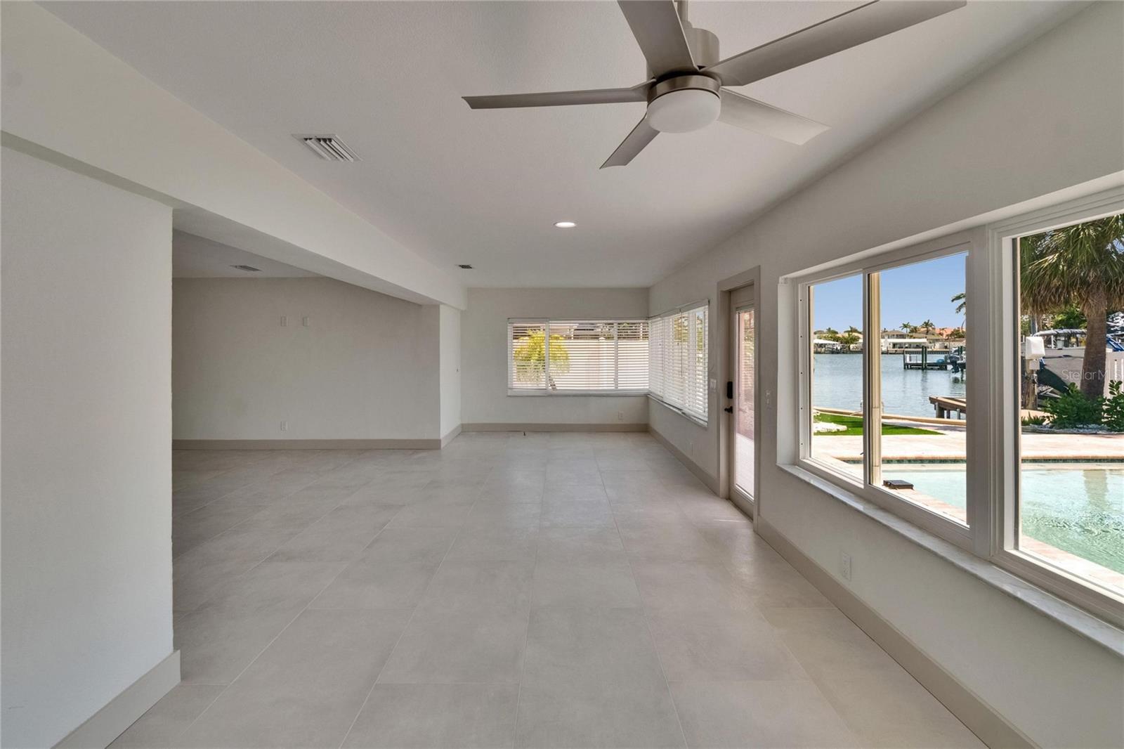 PASADENA GOLF CLUB ESTATES SEC 4 - Residential Lease