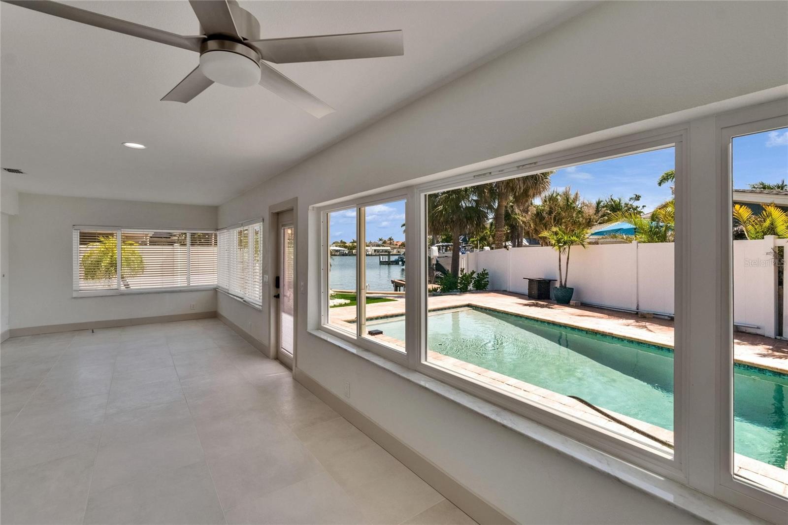 PASADENA GOLF CLUB ESTATES SEC 4 - Residential Lease
