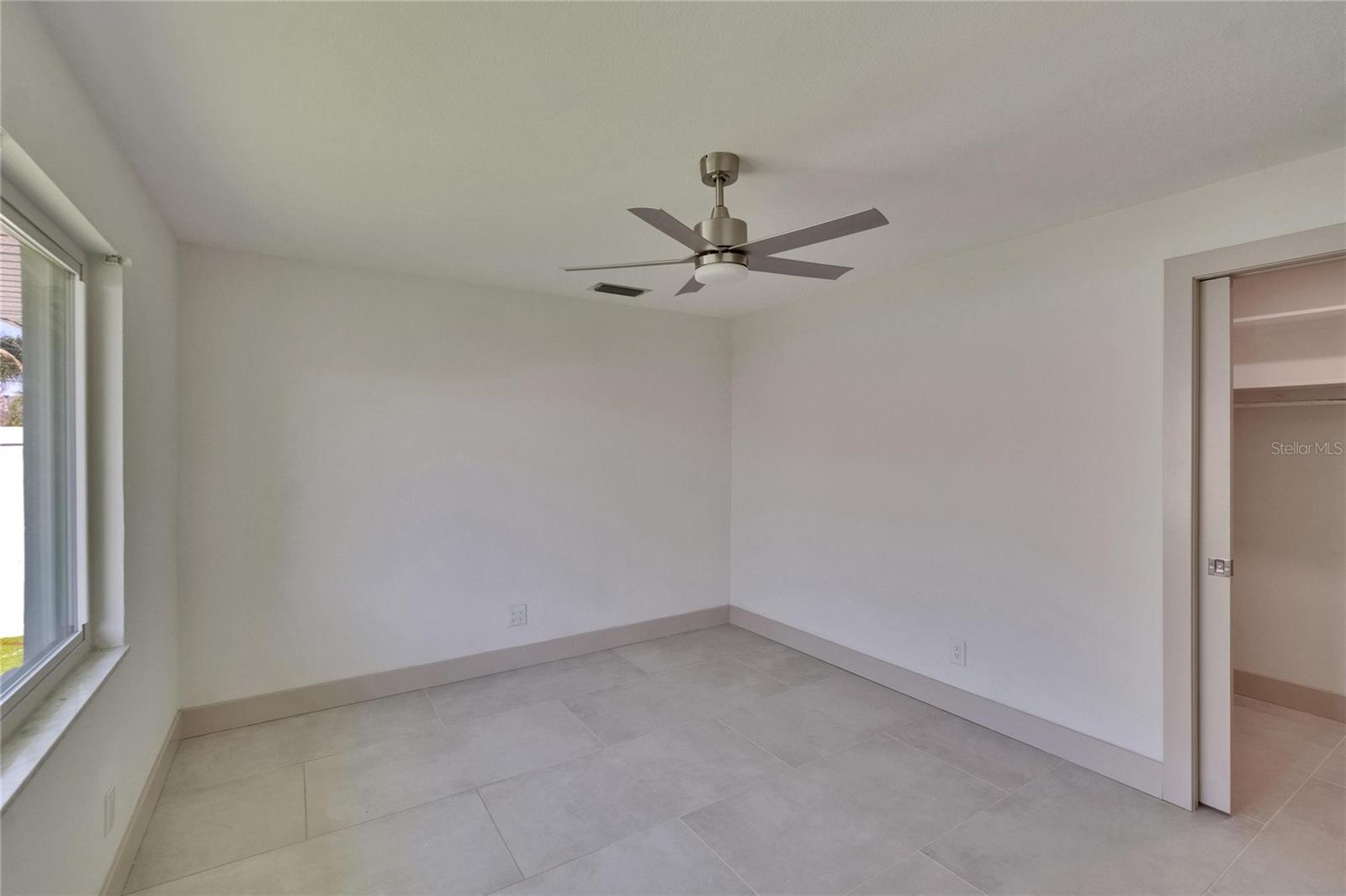 PASADENA GOLF CLUB ESTATES SEC 4 - Residential Lease