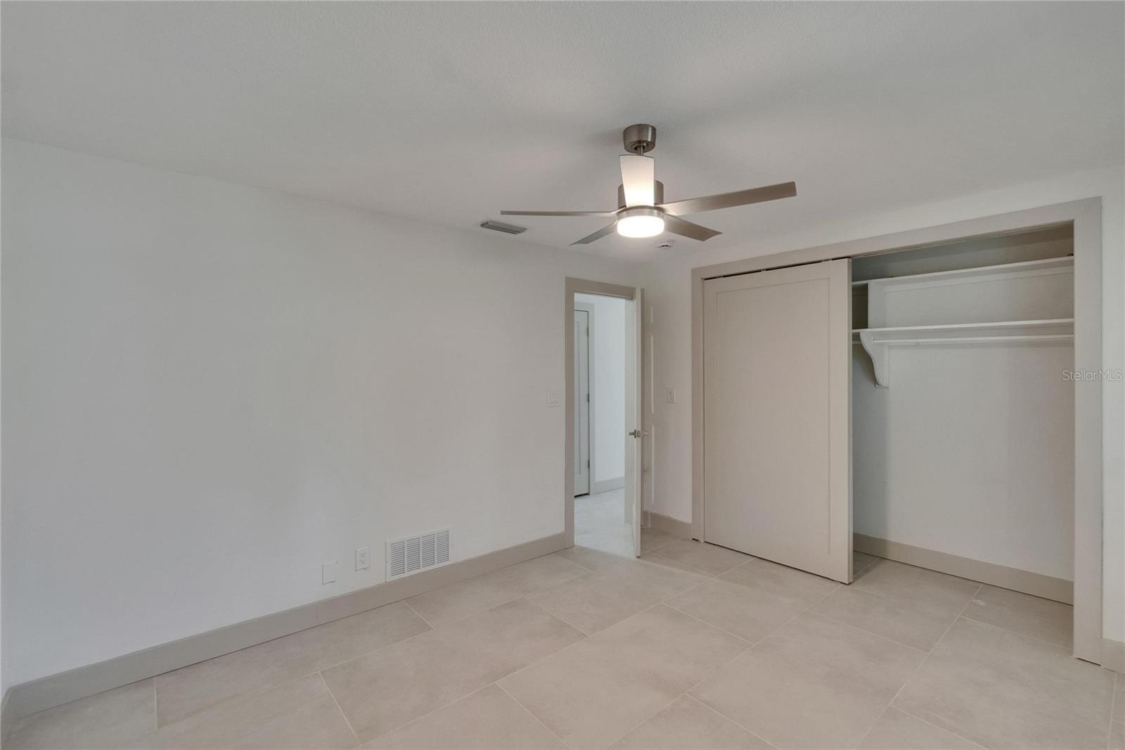 PASADENA GOLF CLUB ESTATES SEC 4 - Residential Lease