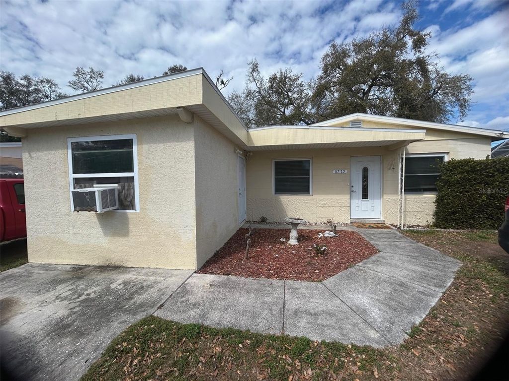 Photo of 6775 78th Avenue N, Pinellas Park, FL 33781 (MLS # TB8481593)