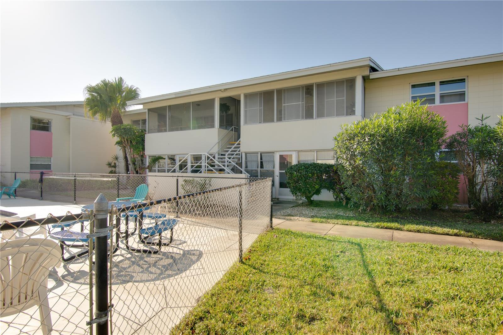 FOREST LAKES COUNTRY CLUB ESTATE - Residential