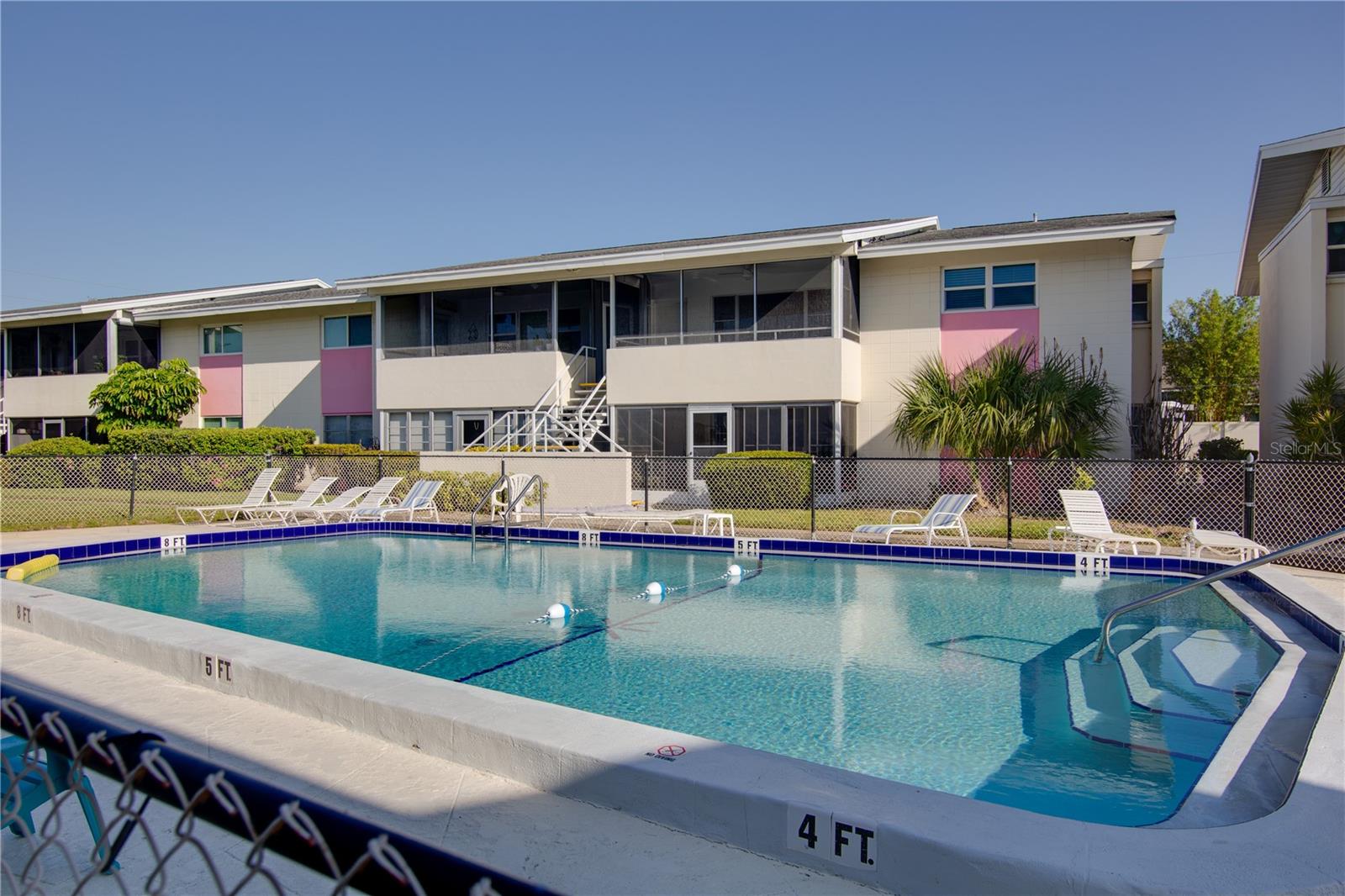 FOREST LAKES COUNTRY CLUB ESTATE - Residential