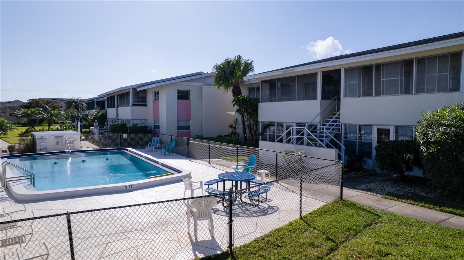 FOREST LAKES COUNTRY CLUB ESTATE - Residential