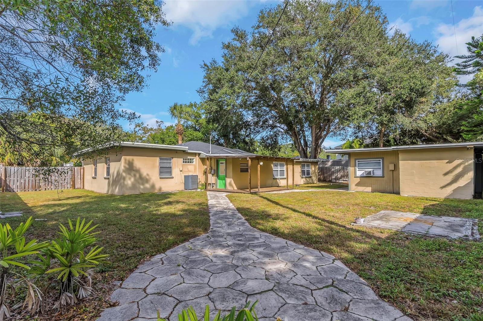 BEL MAR UNIT 2 - Residential Lease