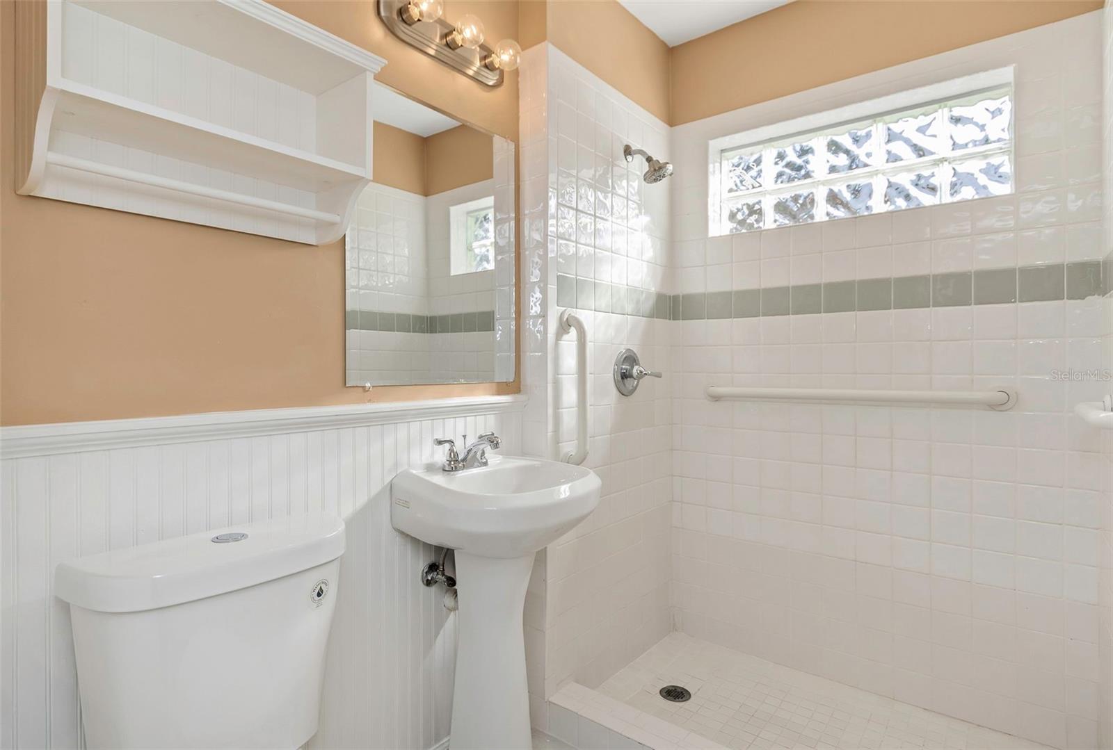 BEL MAR UNIT 2 - Residential Lease