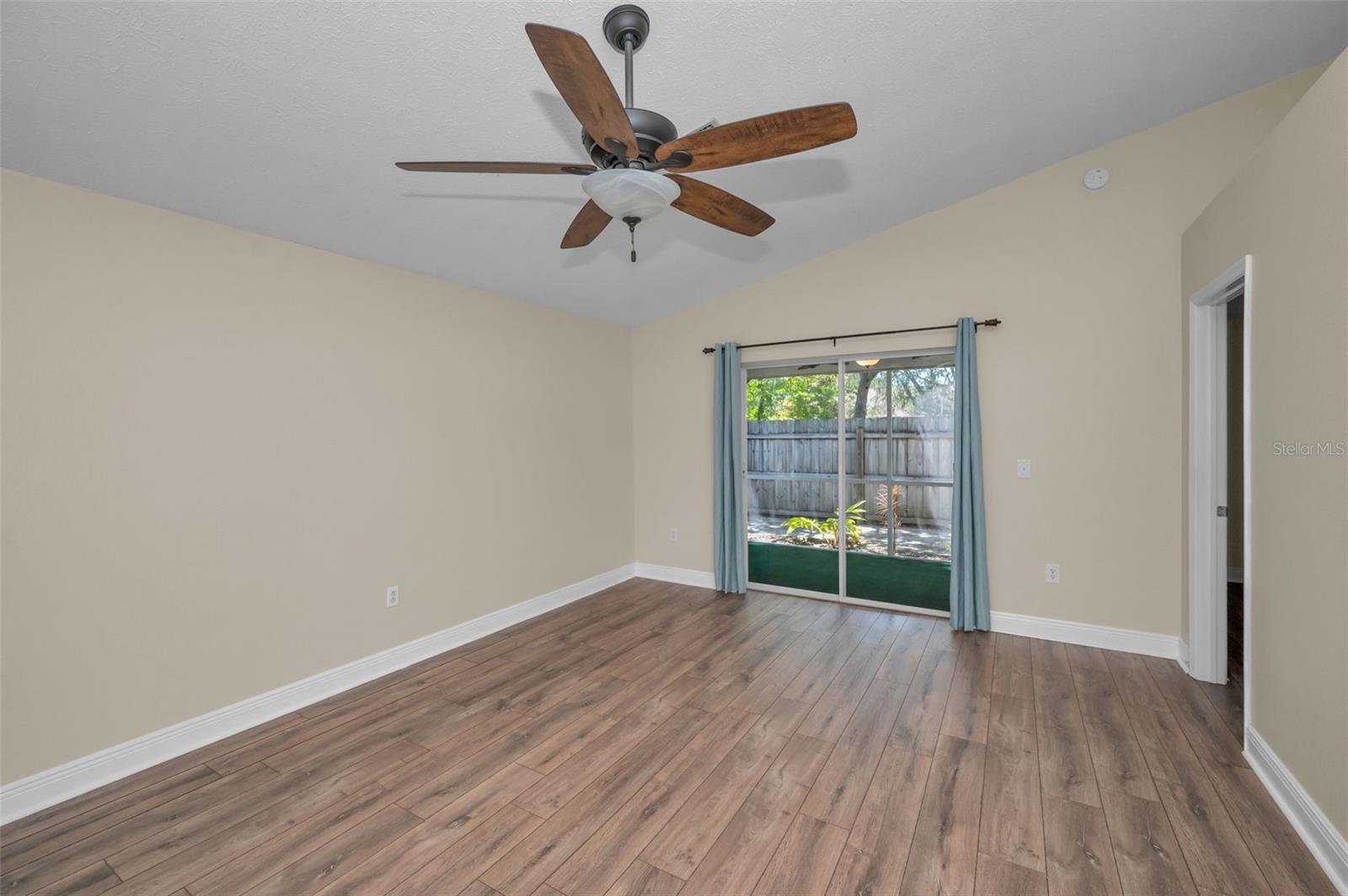 THE OAKS AT RIVER RIDGE - Residential