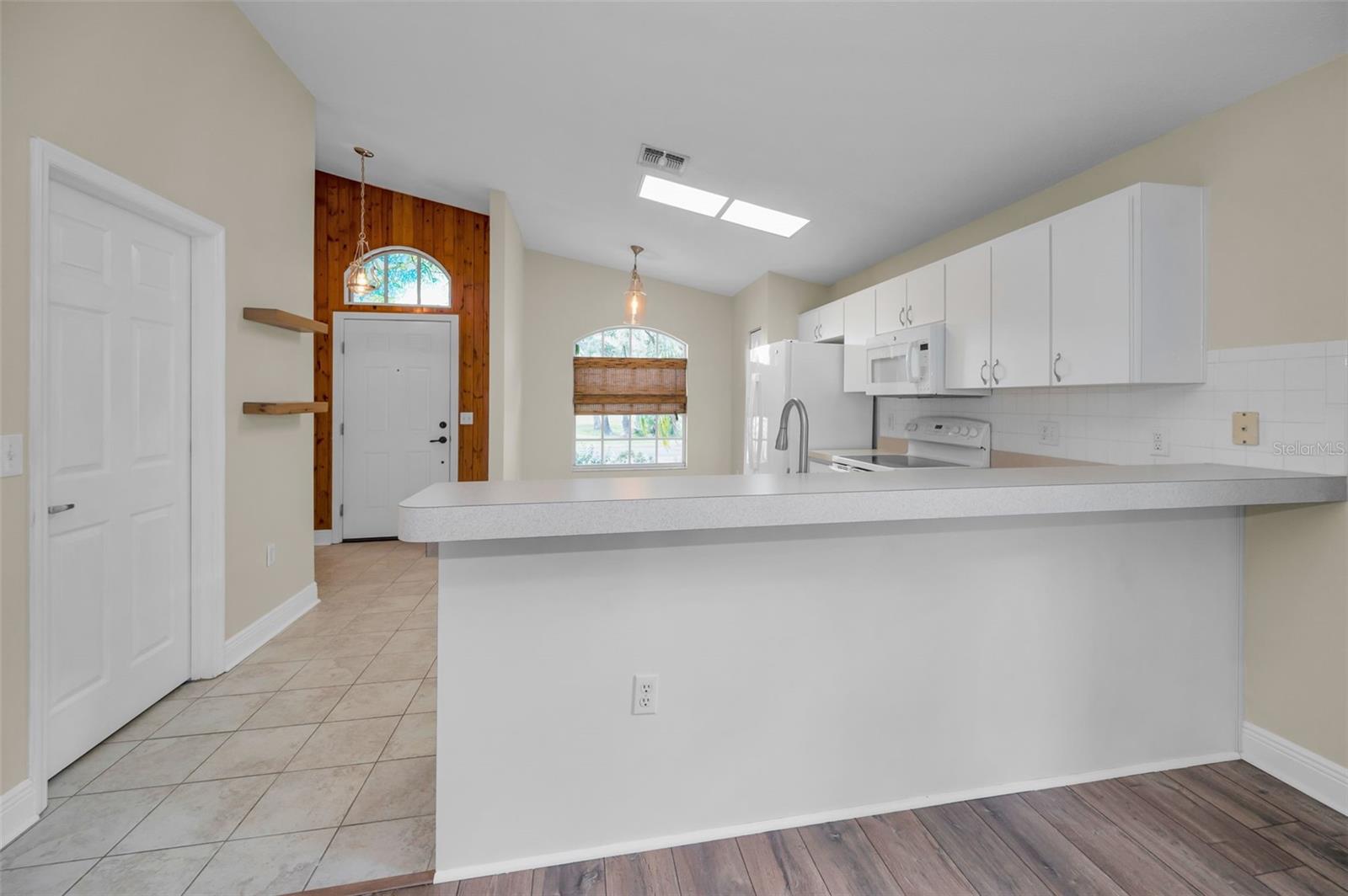 THE OAKS AT RIVER RIDGE - Residential