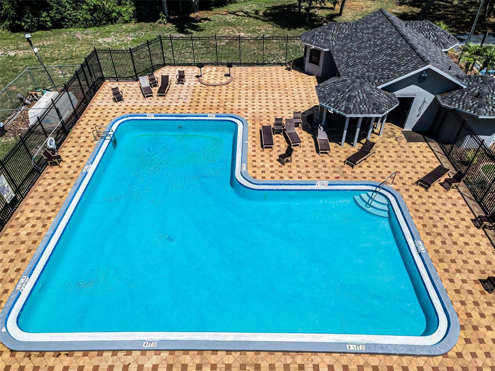 THE OAKS AT RIVER RIDGE - Residential