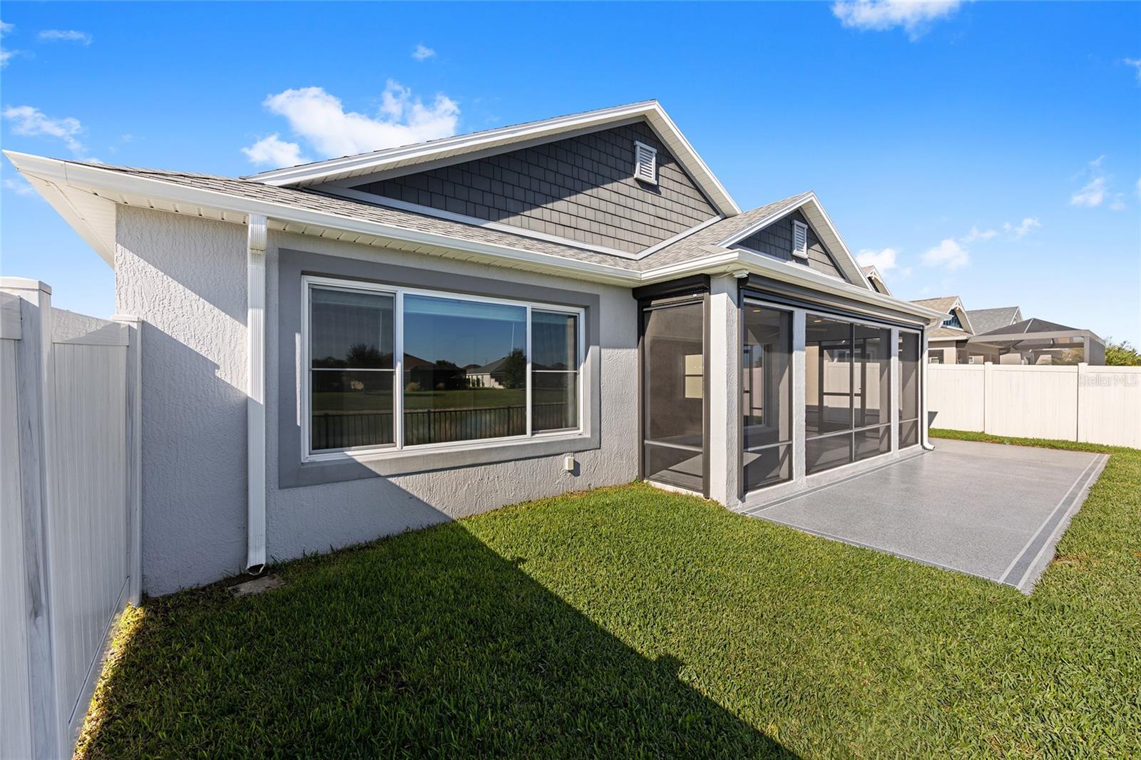 VILLAGES/SOUTHERN OAKS PRESTON - Residential