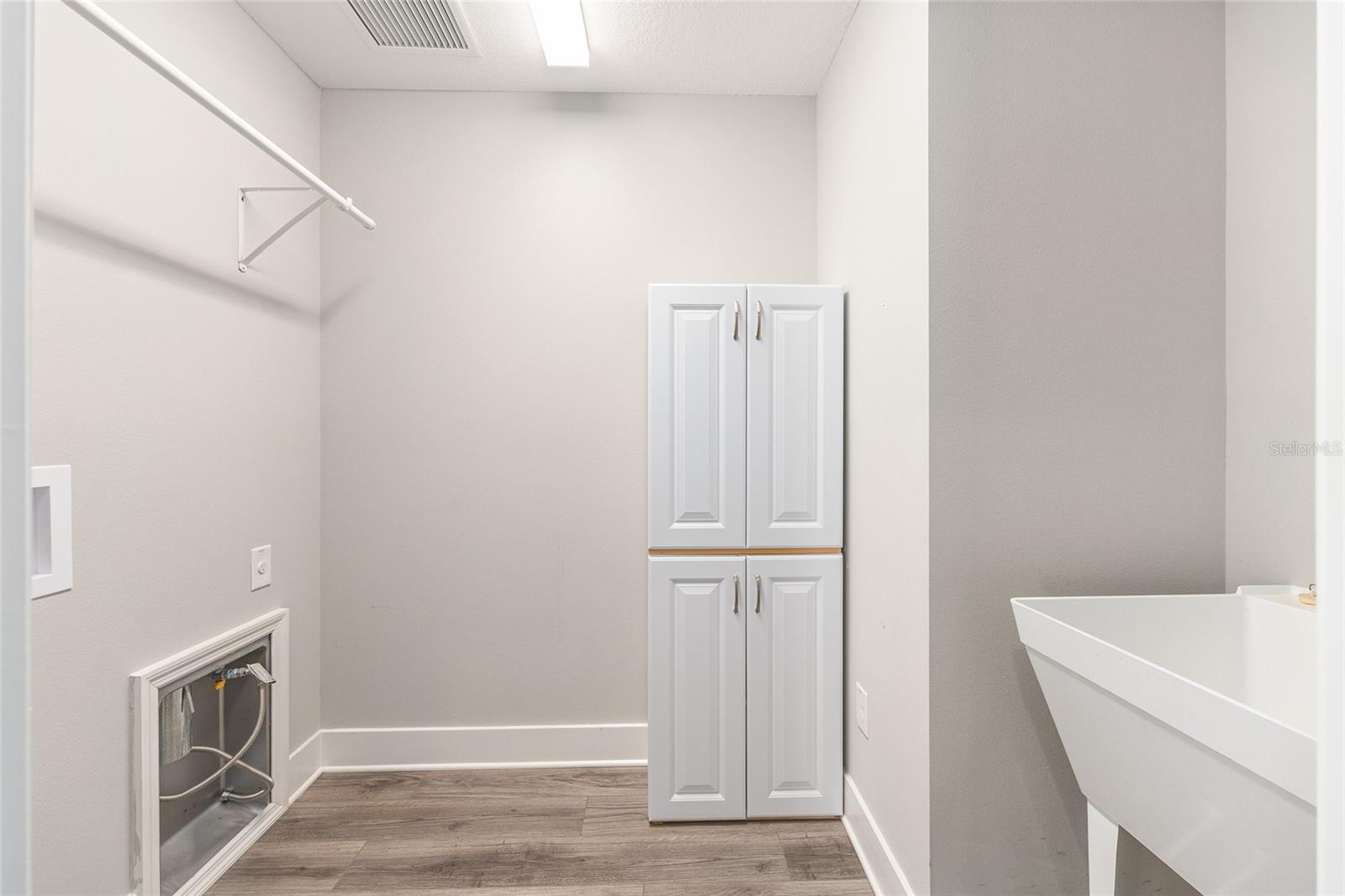 VILLAGES/SOUTHERN OAKS PRESTON - Residential