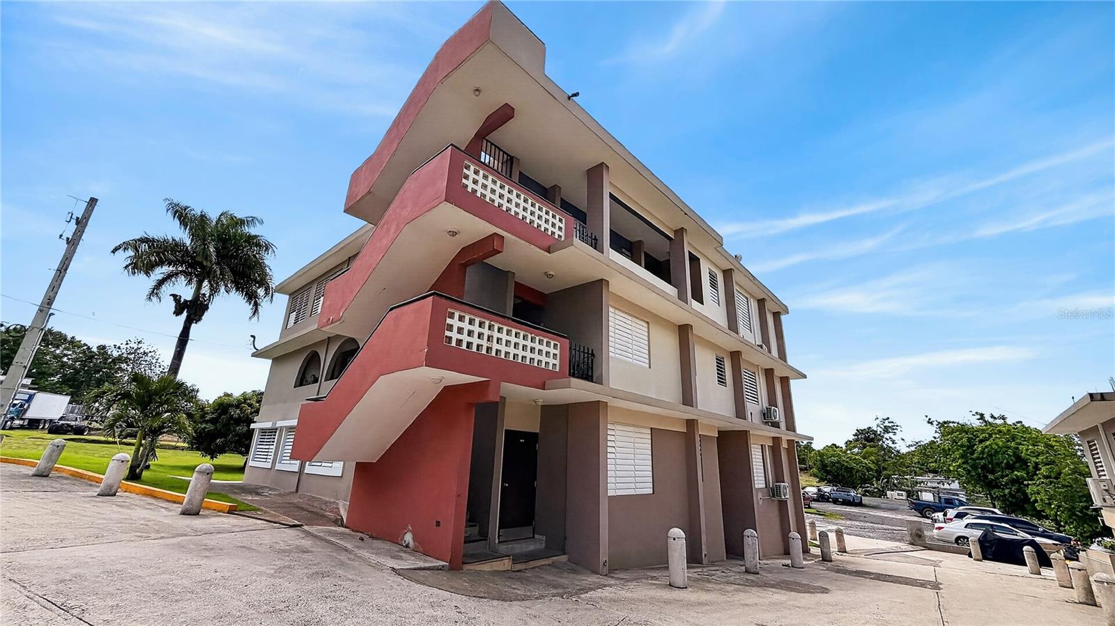 120 BO HATO TEJAS, CALLE PAJAROS