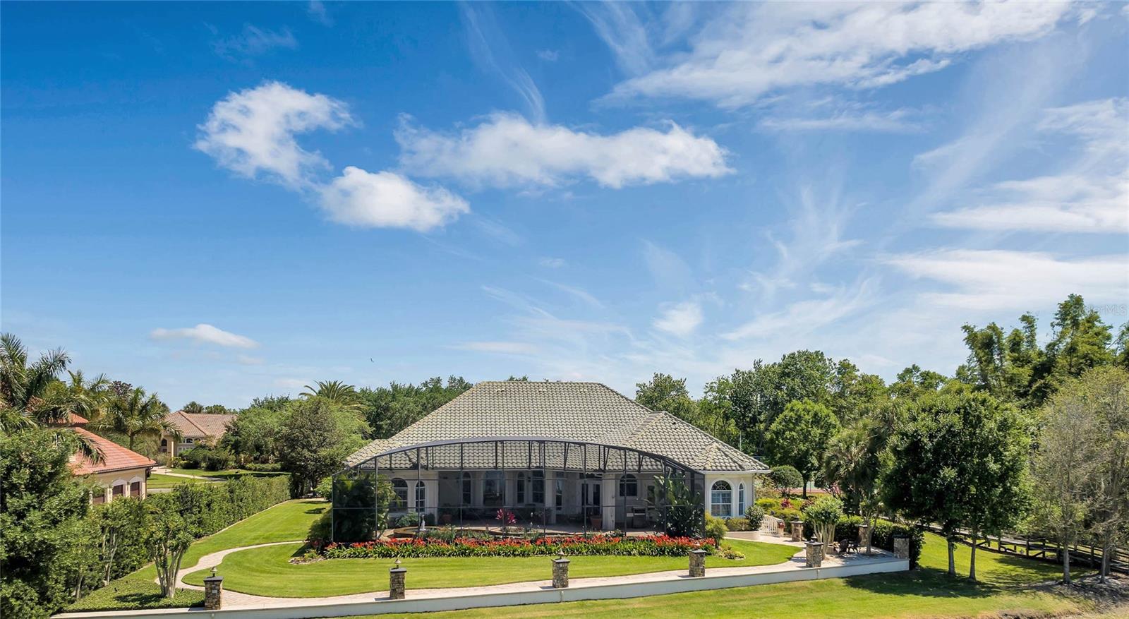 SUNSET POINTE - Residential